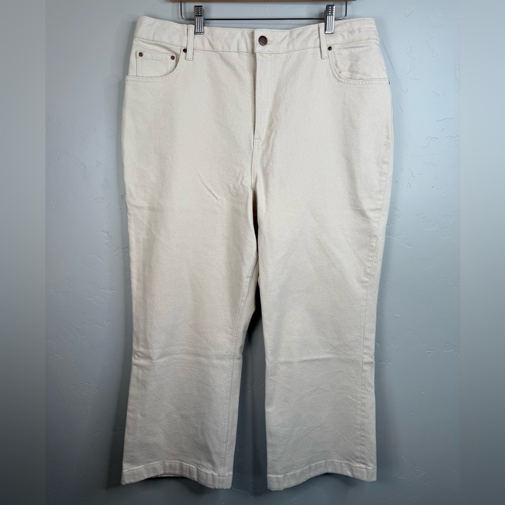 NWT Boden Cropped Flare High-Rise Jeans Cream Size 18 US - Picture 4 of 14